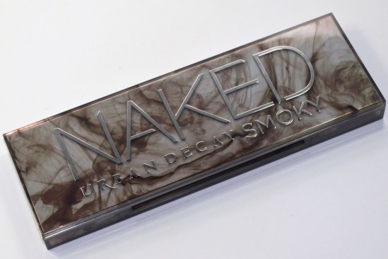 UD-Naked-Smoky-Palette-11